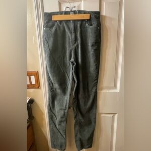 URBAN OUTFITTERS MOM HIGH RISE Dark Green Corduroy Pants  SIZE 24